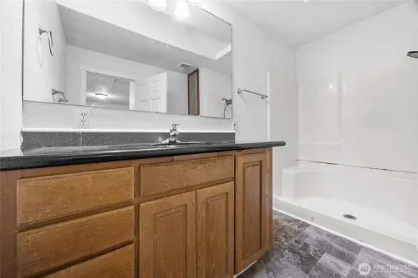 19108 2nd ST NW, Lakebay, WA 98349