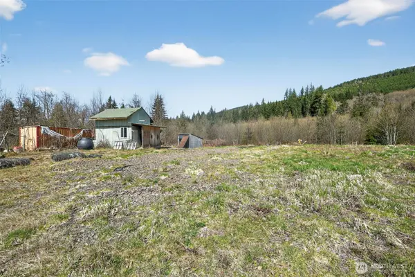 210 Bellicum RD, Morton, WA 98356