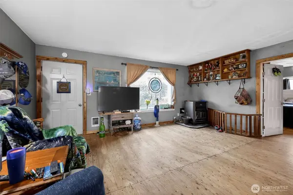 1701 Westport RD, Aberdeen, WA 98520