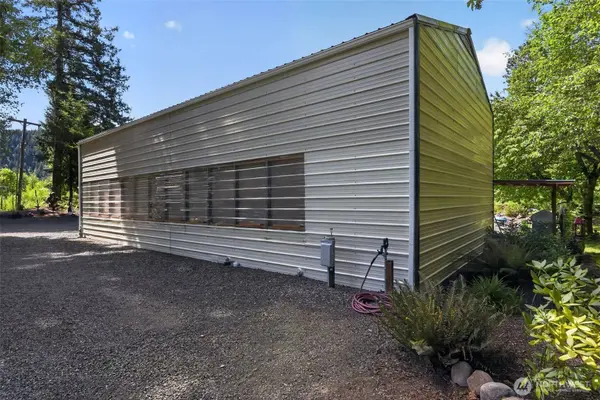 9061 US Hwy 12, Randle, WA 98377