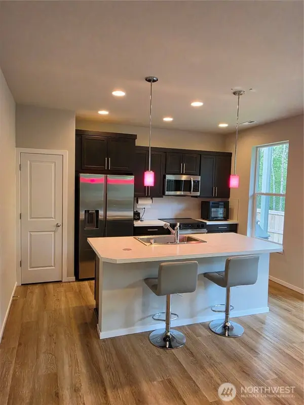 2336 Mookie LN NE, Olympia, WA 98516