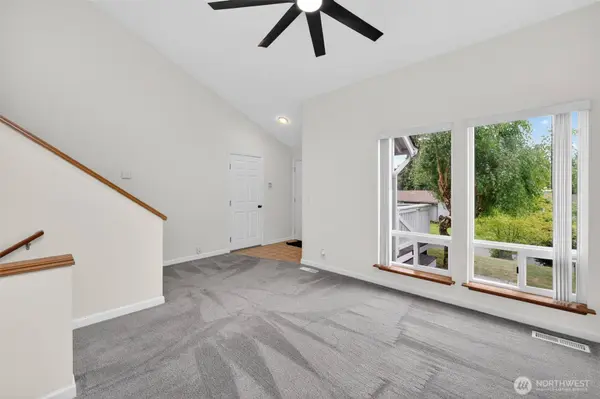 2636 NE Coventry PL, Bremerton, WA 98311