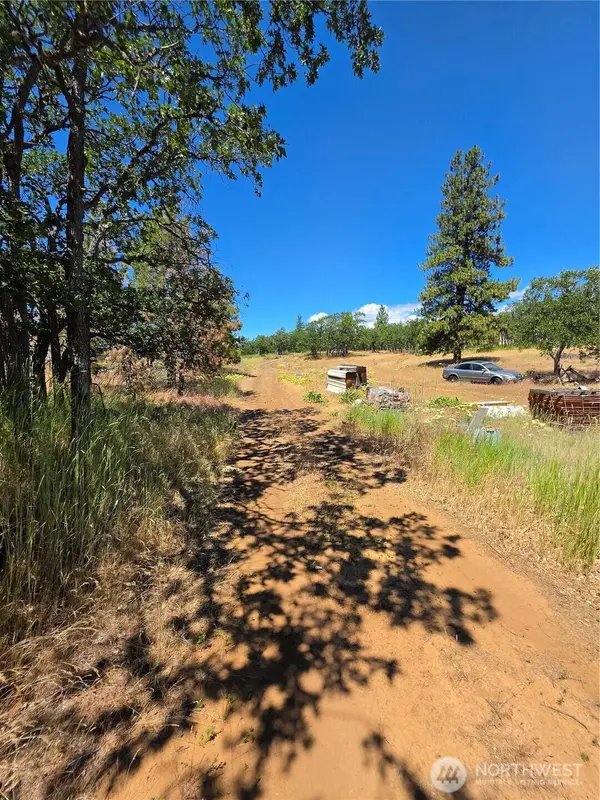 130 Briggs LN, Goldendale, WA 98620