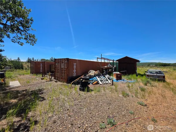 130 Briggs LN, Goldendale, WA 98620