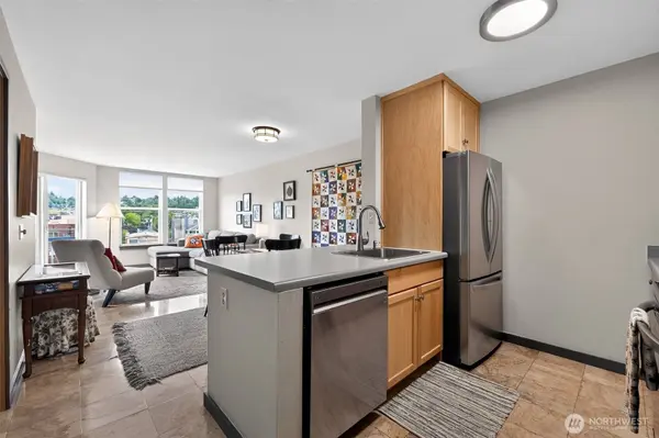 2920 Alki AVE SW #409, Seattle, WA 98116