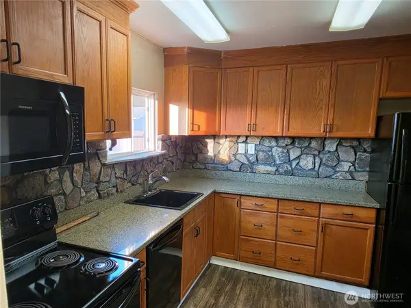 225 14th ST SE, Auburn, WA 98002