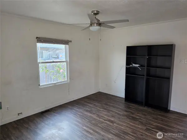 225 14th ST SE, Auburn, WA 98002