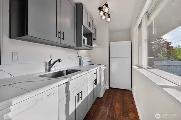 8526 8th AVE W #A, Everett, WA 98204