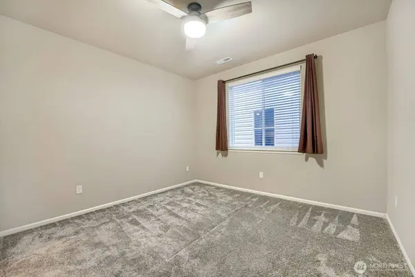 23511 Tahoma PL, Black Diamond, WA 98010