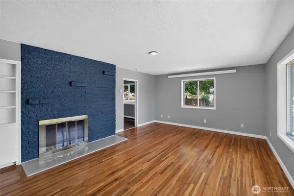 2025 Olympia WAY, Longview, WA 98632