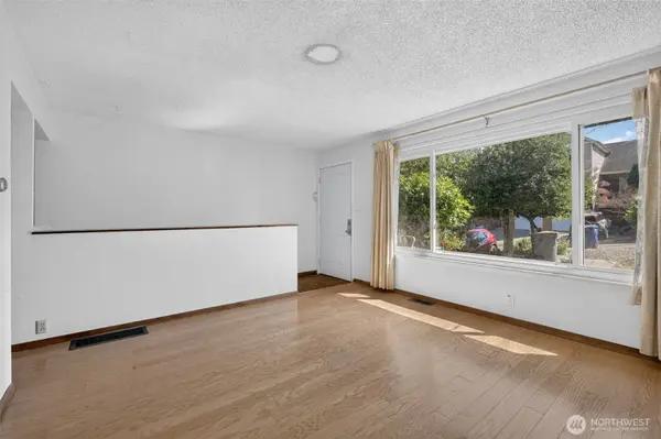 2854 S Juneau ST, Seattle, WA 98108
