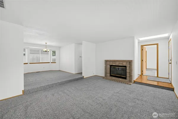 7603 46th AVE E, Tacoma, WA 98443