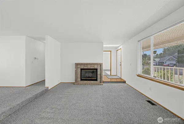 7603 46th AVE E, Tacoma, WA 98443