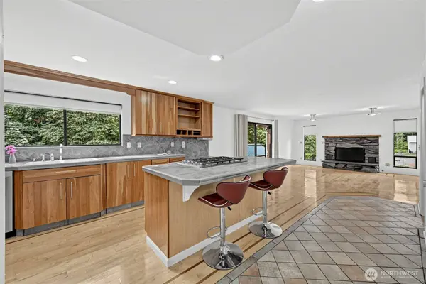 31845 197th AVE SE, Kent, WA 98042