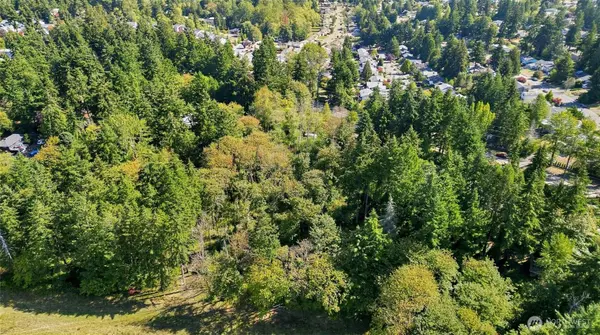 26061 Military RD S, Kent, WA 98032