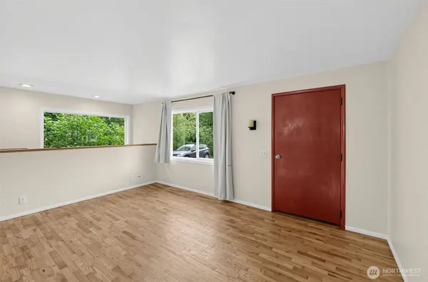 1370 NE Vena AVE, Bremerton, WA 98311