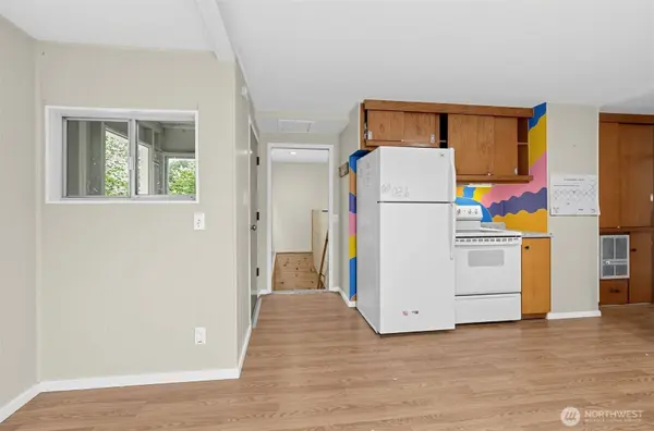 1370 NE Vena AVE, Bremerton, WA 98311