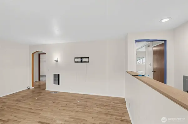 1370 NE Vena AVE, Bremerton, WA 98311