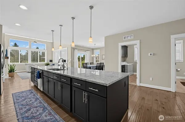 9425 Bowthorpe ST SE, Lacey, WA 98513