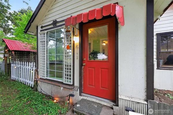 173 Young RD, Randle, WA 98377