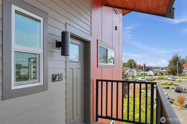 1882 Front ST #401, Lynden, WA 98264