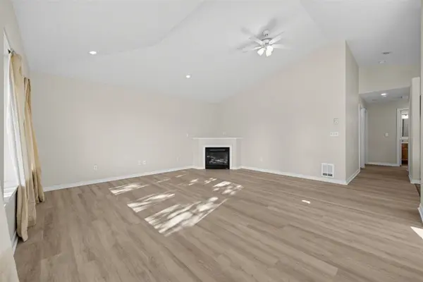 666 Island CIR SE, Ocean Shores, WA 98569
