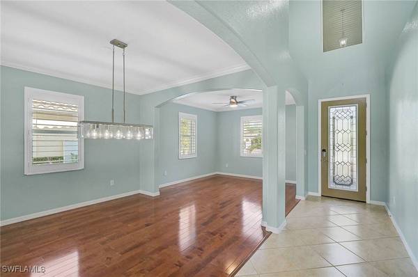 3450 Malagrotta CIR, Cape Coral, FL 33909