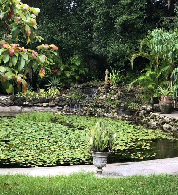 851 E BAY ST, Osprey, FL 34229