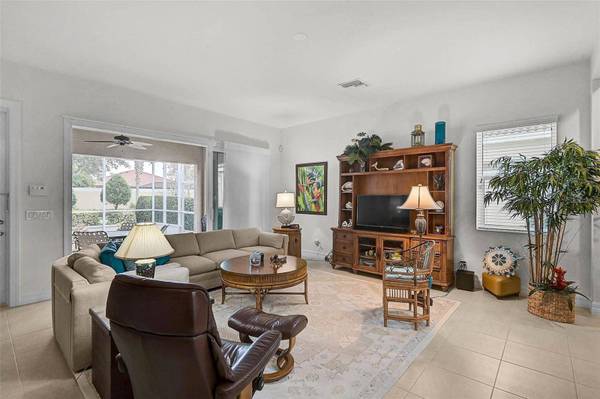 5662 FOSSANO DR, Sarasota, FL 34238