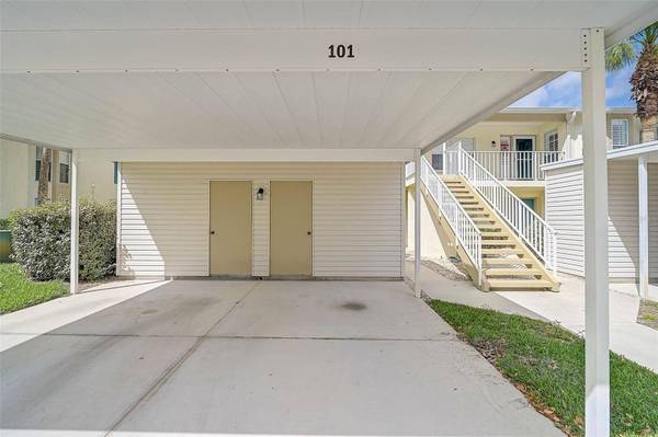 208 SILVER LAKE DR #101, Venice, FL 34292