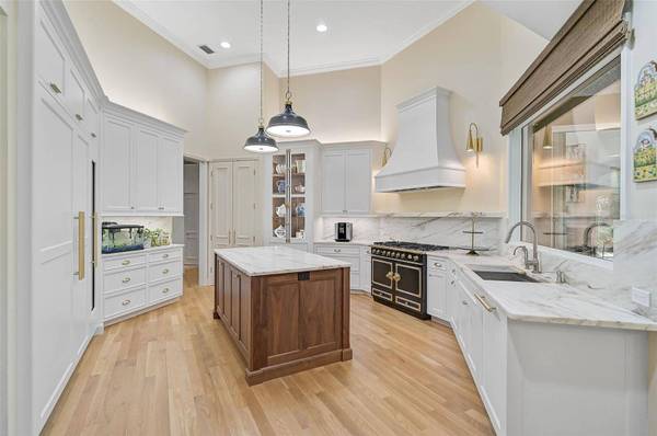 662 FERNWALK LN, Osprey, FL 34229