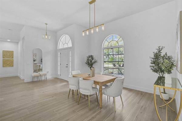 2072 TOCOBAGA LN, Nokomis, FL 34275