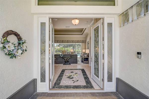 2094 SANDHILL LN, Nokomis, FL 34275