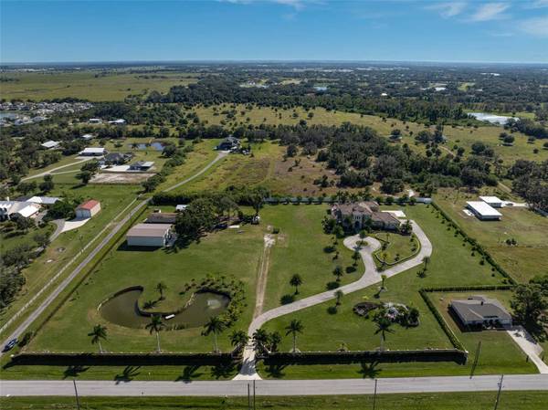 6722 HAWKINS RD, Sarasota, FL 34241
