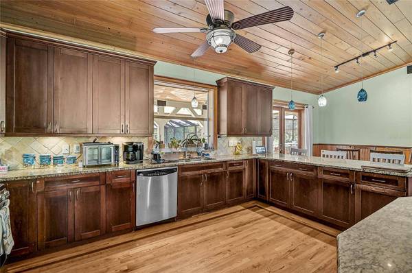 678 FAITH AVE, Osprey, FL 34229