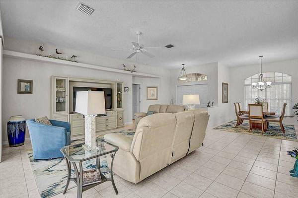 2115 MUSKOGEE TRL, Nokomis, FL 34275