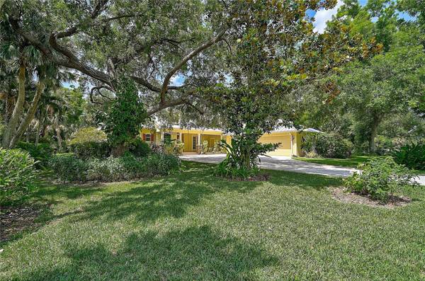 2806 NORWOOD LN, Venice, FL 34292