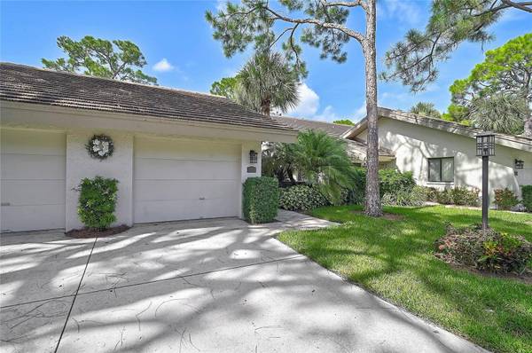 3217 SANDLEHEATH #45, Sarasota, FL 34235