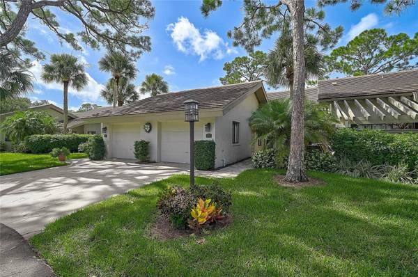 3217 SANDLEHEATH #45, Sarasota, FL 34235