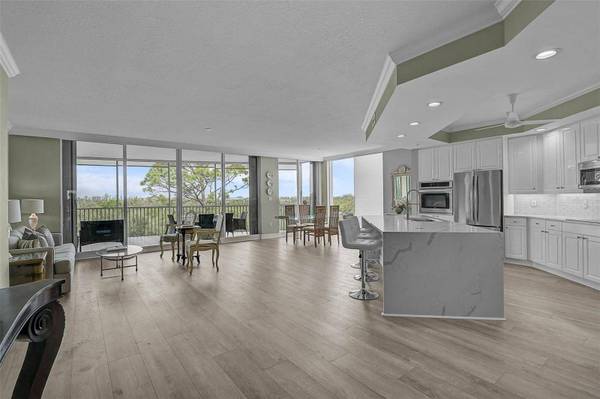 385 N POINT RD #404, Osprey, FL 34229