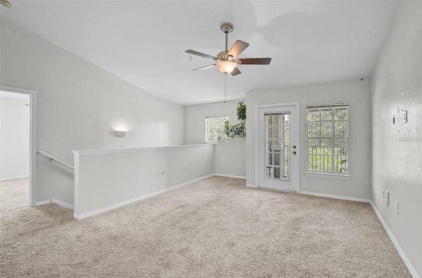 8827 MANOR LOOP #204, Lakewood Ranch, FL 34202