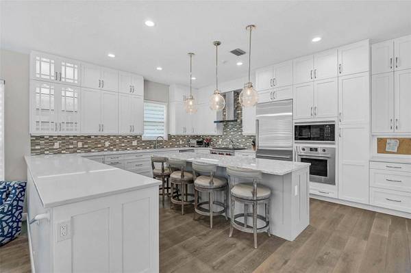 264 SARATOGA CT, Osprey, FL 34229