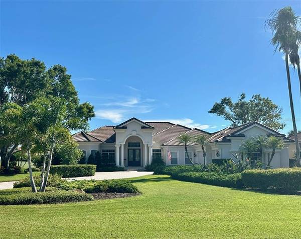 627 N MACEWEN DR, Osprey, FL 34229