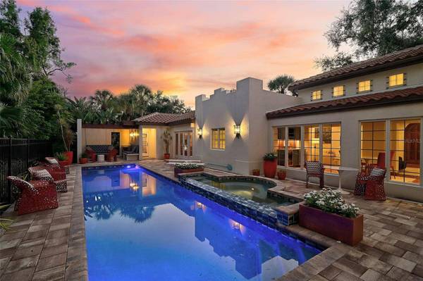 4439 WESTWOOD LN, Sarasota, FL 34231