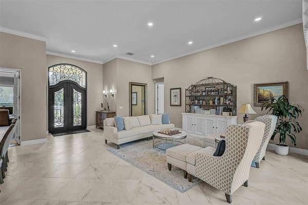 889 MACEWEN DR, Osprey, FL 34229