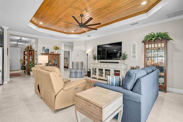 408 CASALINO DR, Nokomis, FL 34275