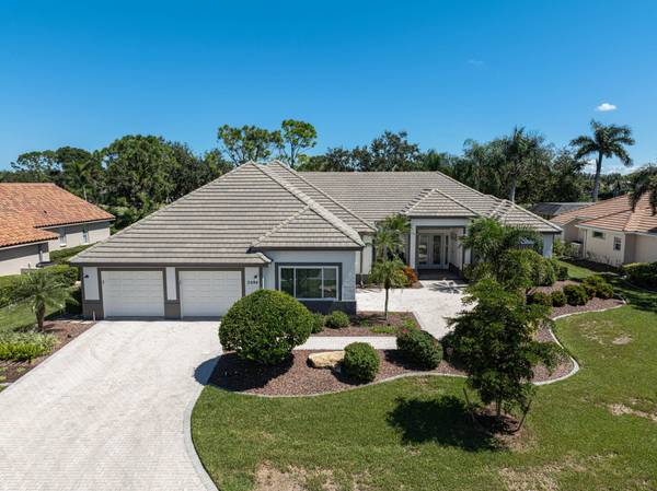 2094 Sandhill Ln, Nokomis, FL 34275-5346