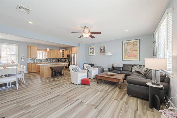 111 N Madison #2, Margate, NJ 08402