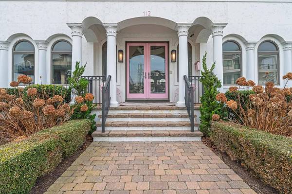 112 S Rumson Ave, Margate, NJ 08402
