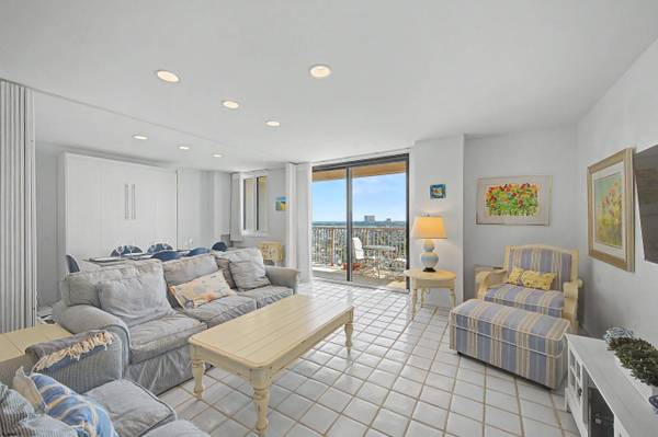 5000 Boardwalk #1713, Ventnor, NJ 08402